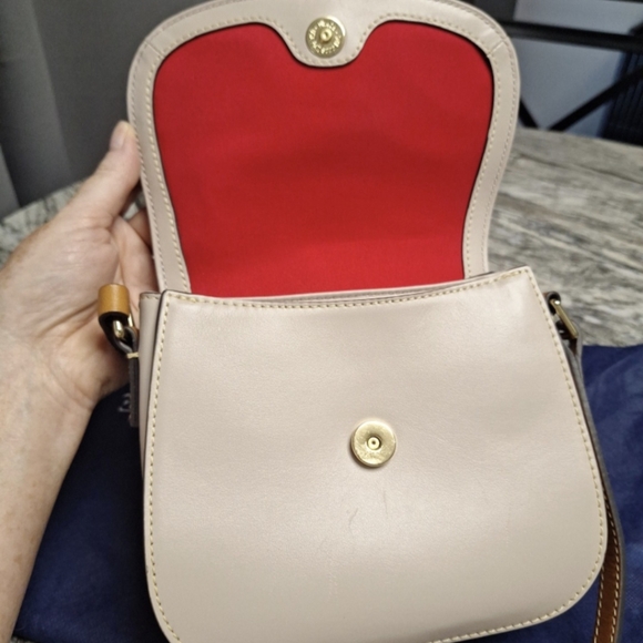 Dooney & Bourke Small Saddle Crossbody Bag, EUC, Oyster - Picture 4 of 9